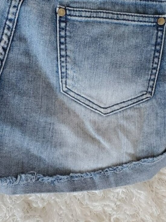 bebe Addiction Women's Jean Shorts Size 25 Light Blue Denim Cutoffs Fray Outdoor - Picture 12 of 14